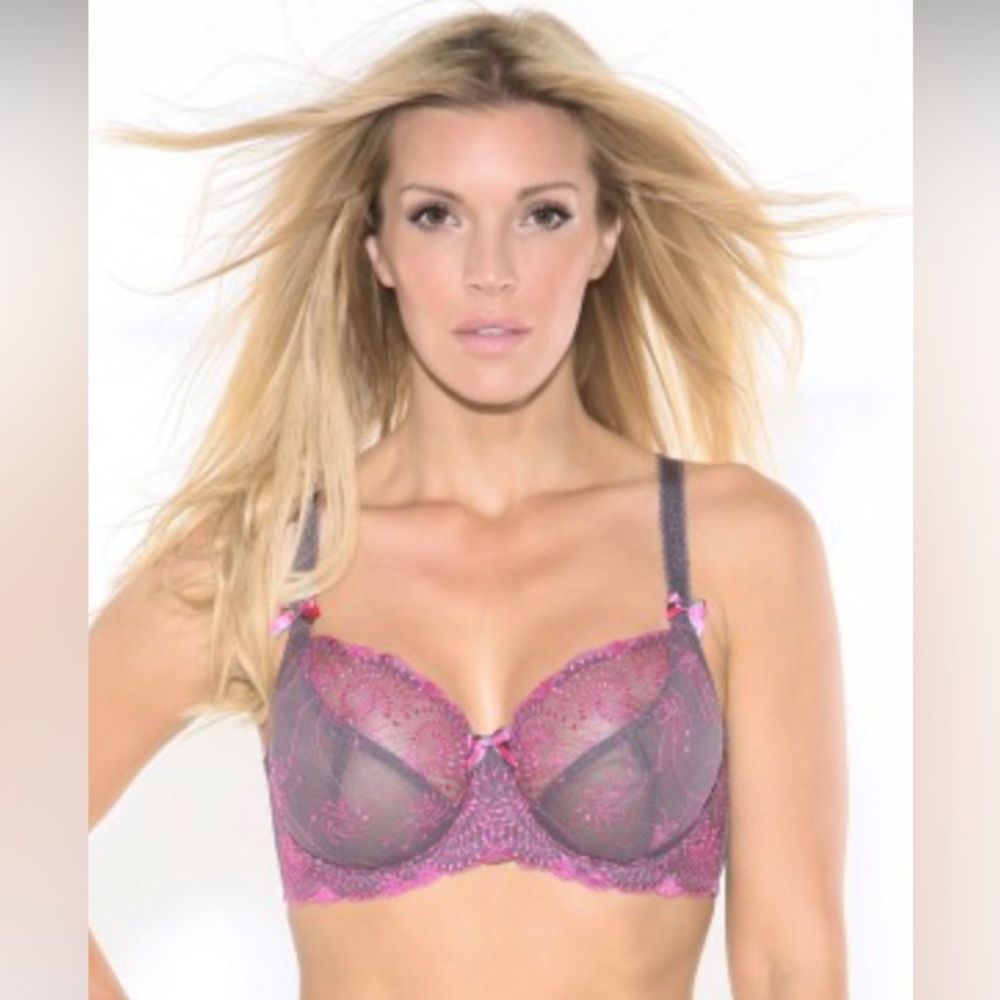 Fit Fully Yours size 32I non padded wired lace bra